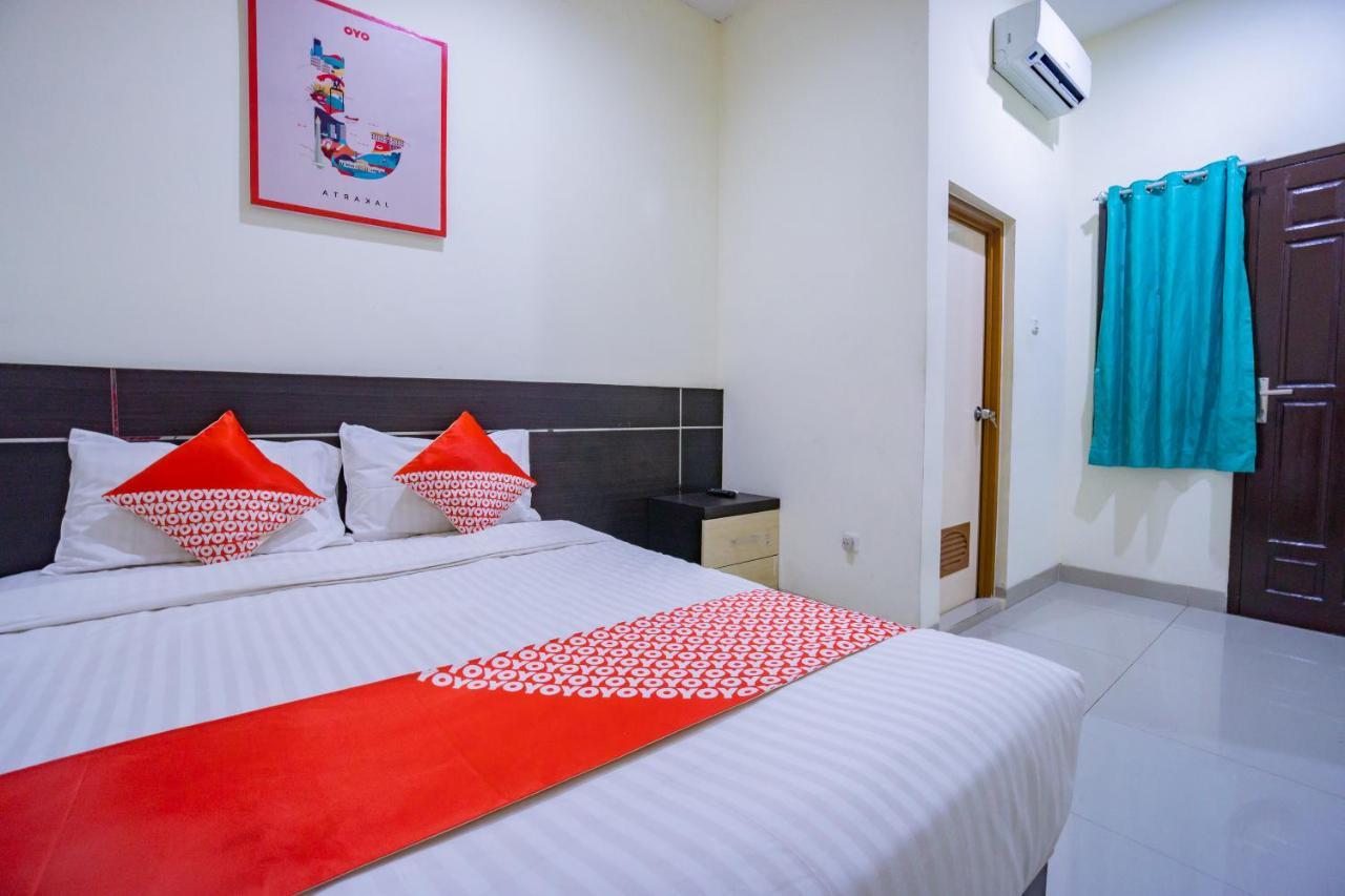 OYO 2357 Syariah Grand Raudhah Hotel Jakarta Bagian luar foto