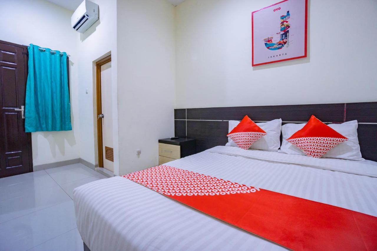 OYO 2357 Syariah Grand Raudhah Hotel Jakarta Bagian luar foto